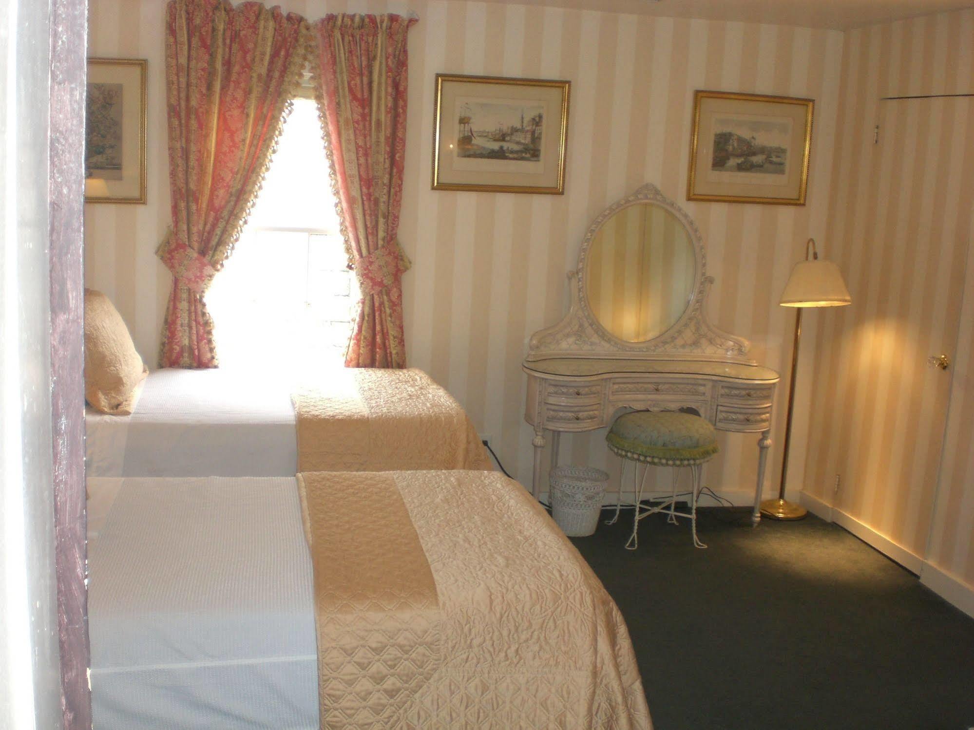 Bed and Breakfast Samuel Durfee House Newport Zimmer foto